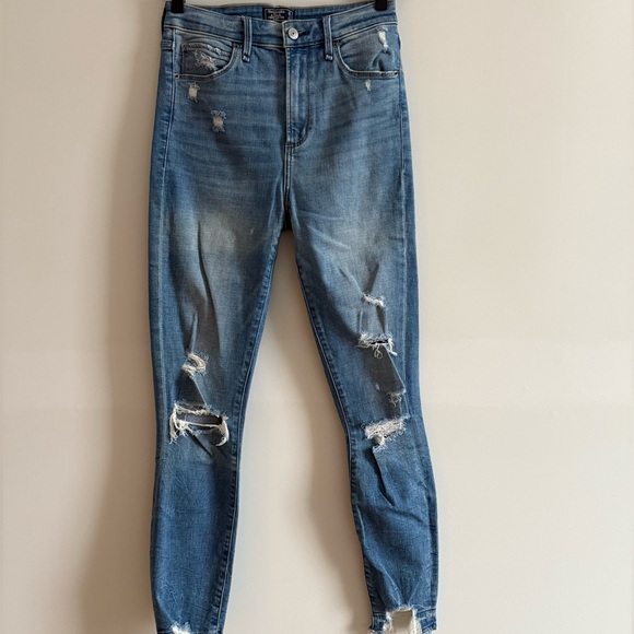 Abercrombie & Fitch Distressed Skinny Jeans in Blue - Picture 6 of 7